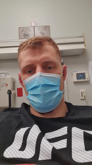 Александр Волков поблагодарил болельщиков после победы на UFC Вегас 18